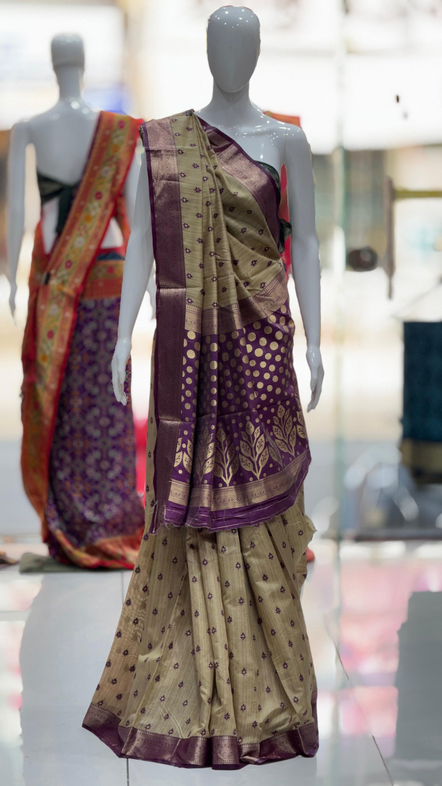 Pure Cotton 1000 Butti Woven Saree with Kasab Border & Zari Weaving | Elegant Daily & Festive Wear