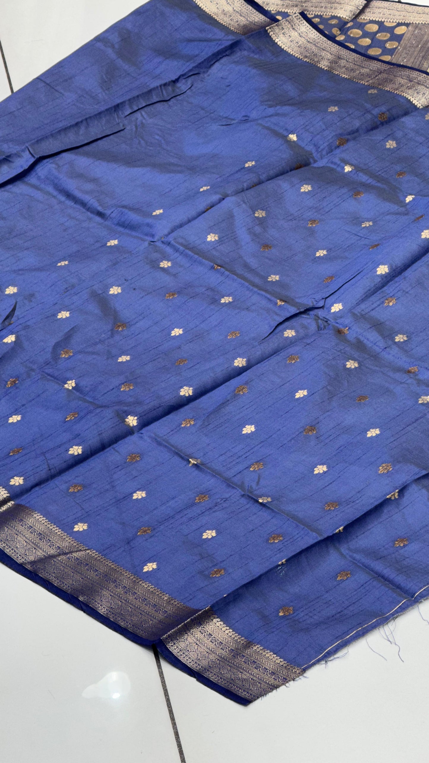 Pure Cotton 1000 Butti Woven Saree with Kasab Border & Zari Weaving | Elegant Daily & Festive Wear