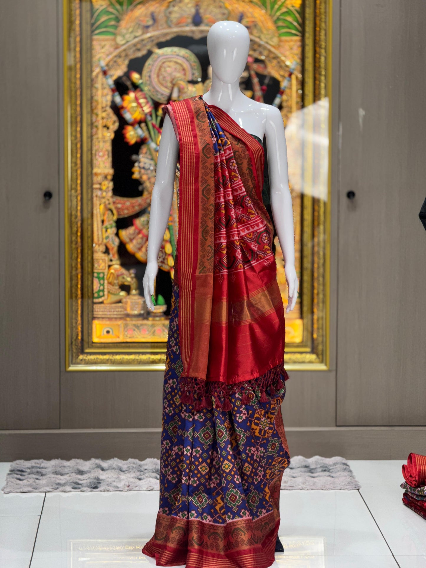 Pure Patan Patola Inspired Soft Silk Saree with Zari Patto Border | Manekchowk Traditional Design 💫