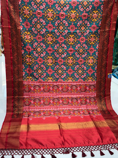 Pure Patan Patola Inspired Soft Silk Saree with Zari Patto Border | Manekchowk Traditional Design 💫