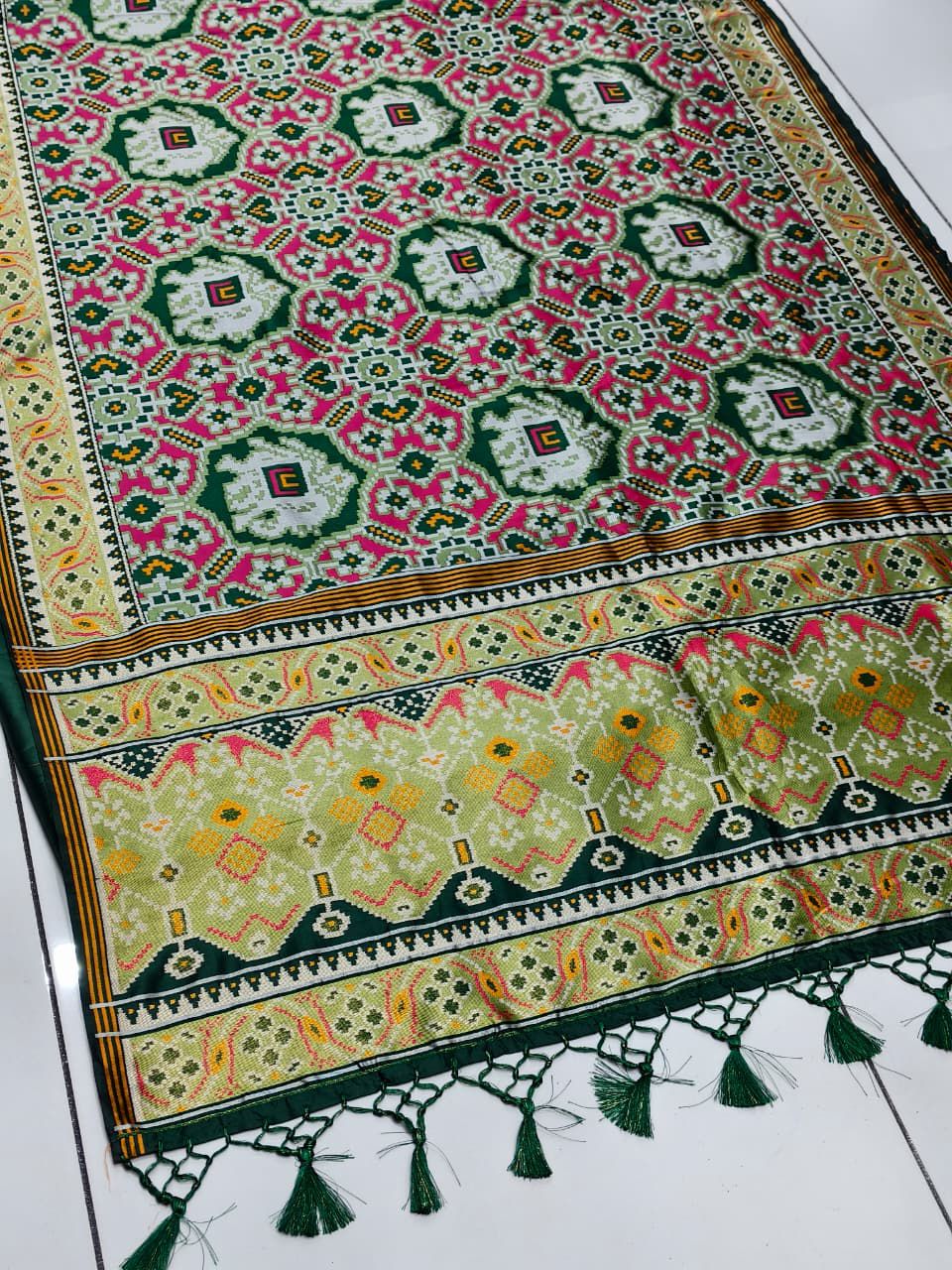 Luxury Woven Banarasi Patola Soft Silk Saree with Designer Border & Blouse Piece
