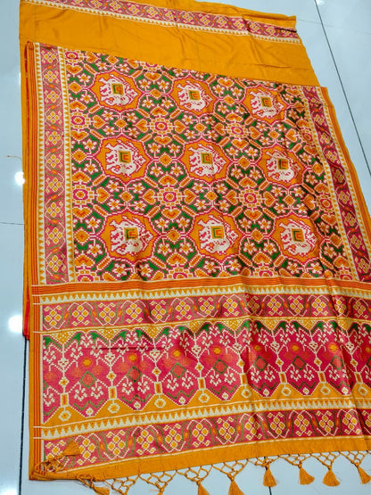 Luxury Woven Banarasi Patola Soft Silk Saree with Designer Border & Blouse Piece