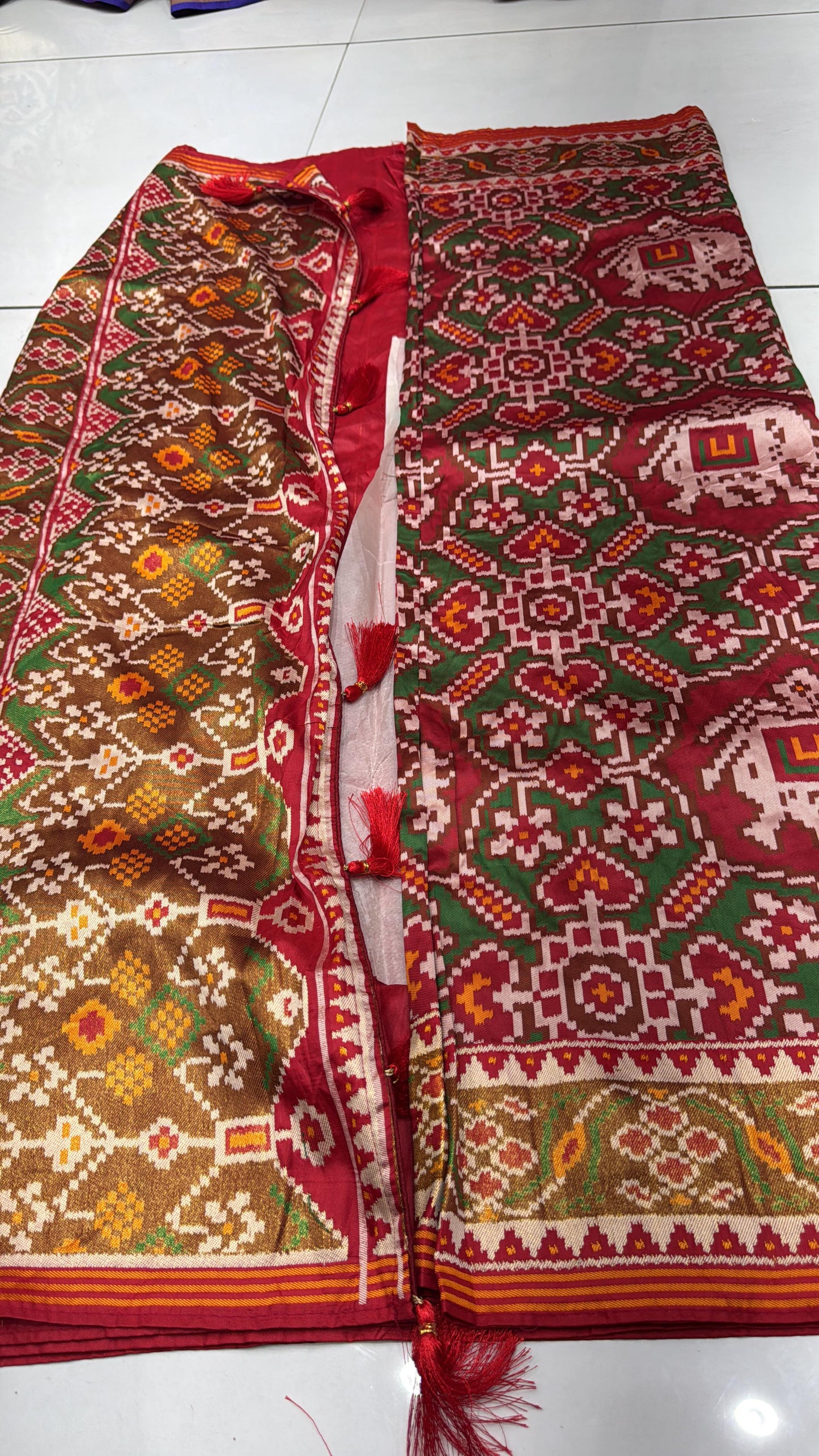 Luxury Woven Banarasi Patola Soft Silk Saree with Designer Border & Blouse Piece