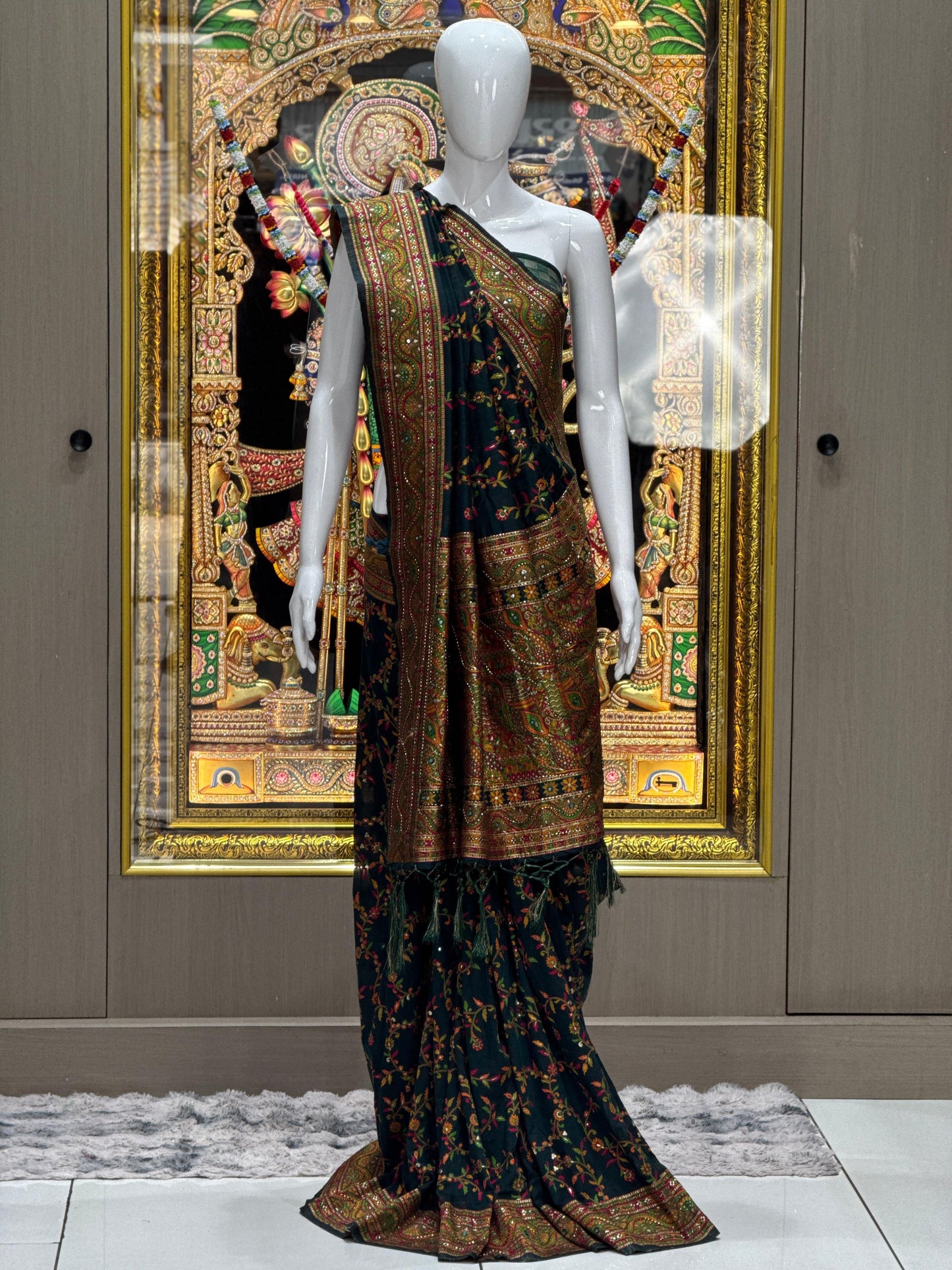 Authentic Pure Pashmina Saree with Meenakari Weaving & Handwork