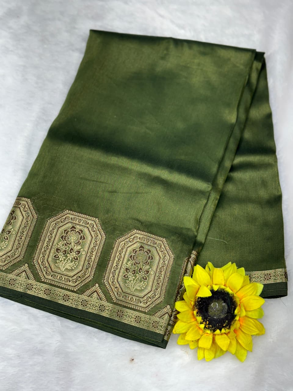 Premium Pure Tissue Cotton Silk Saree with Contrast Gala Border & Lagdi Patto