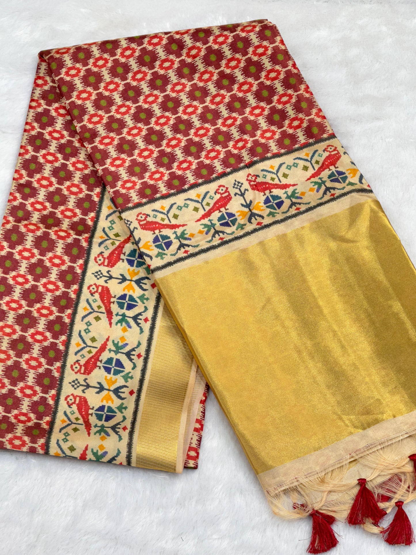 D2 Premium Real Tissue Silk Saree with Patola Kalamkari Design & Golden Zari Patto