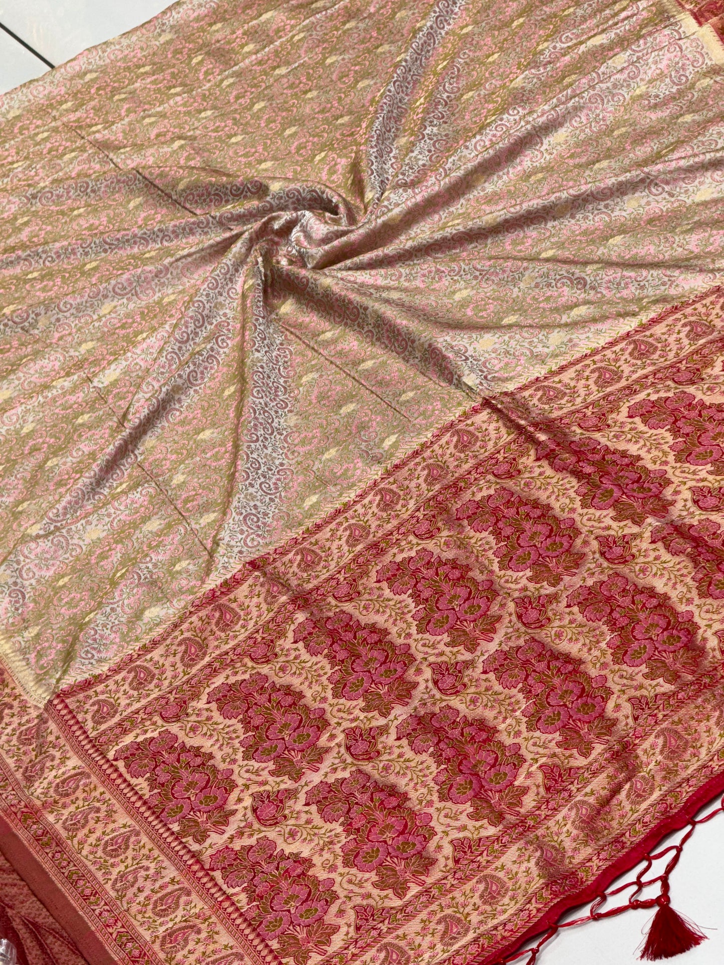 Pure Jamiyavaram Silk Saree with Authentic Kasab Zari & Ashavalli Design