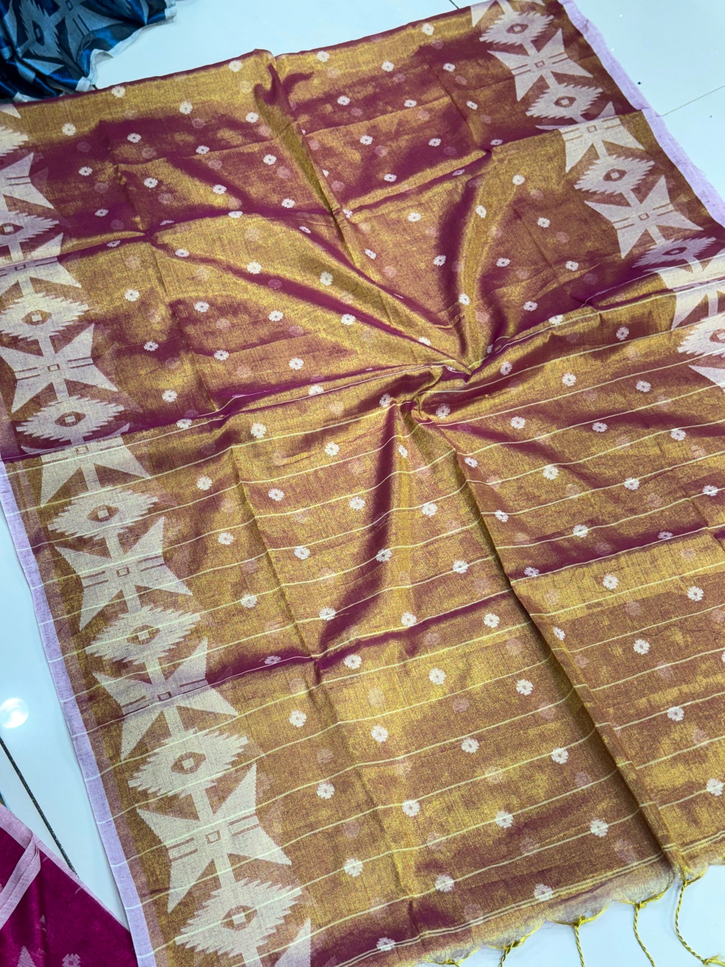 Authentic Handloom Tissue Silk Saree – Woven Butti & Border for Premium Party Wear