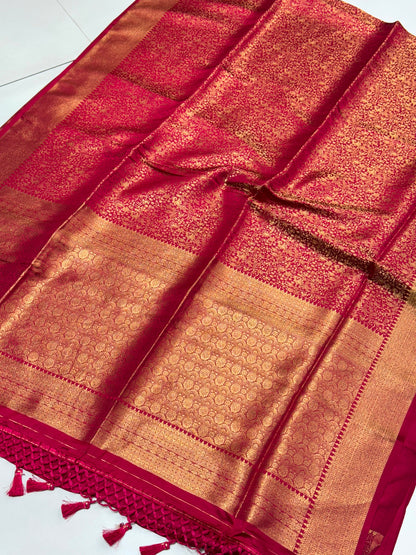 Exquisite Varli Design Soft Banarasi Silk Saree for Weddings