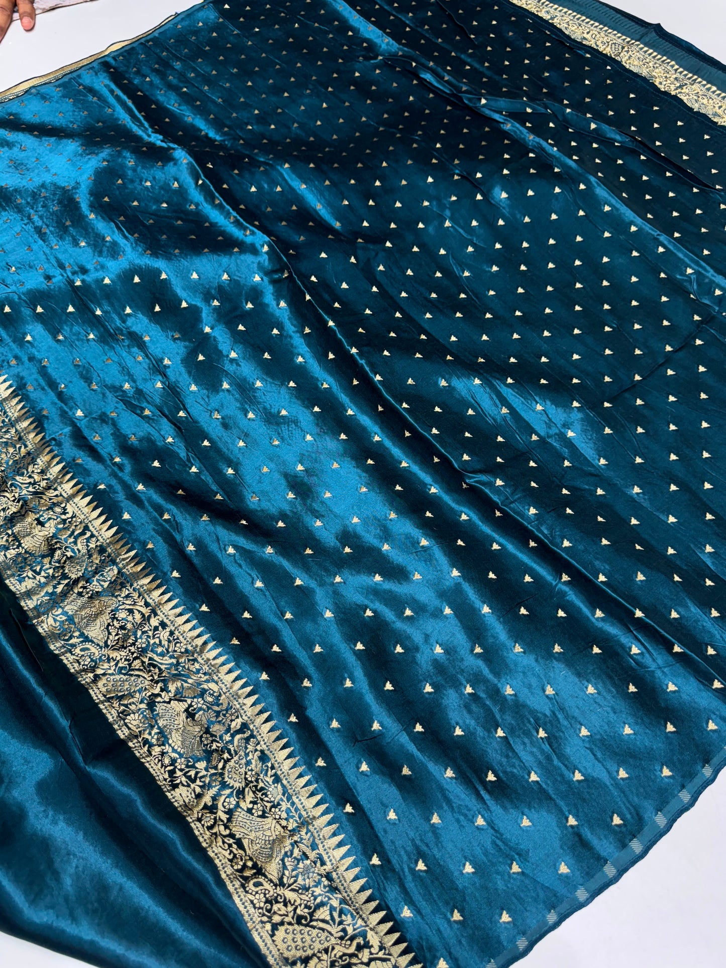 Morpich Gaji Silk Real Neem Zari Pallu