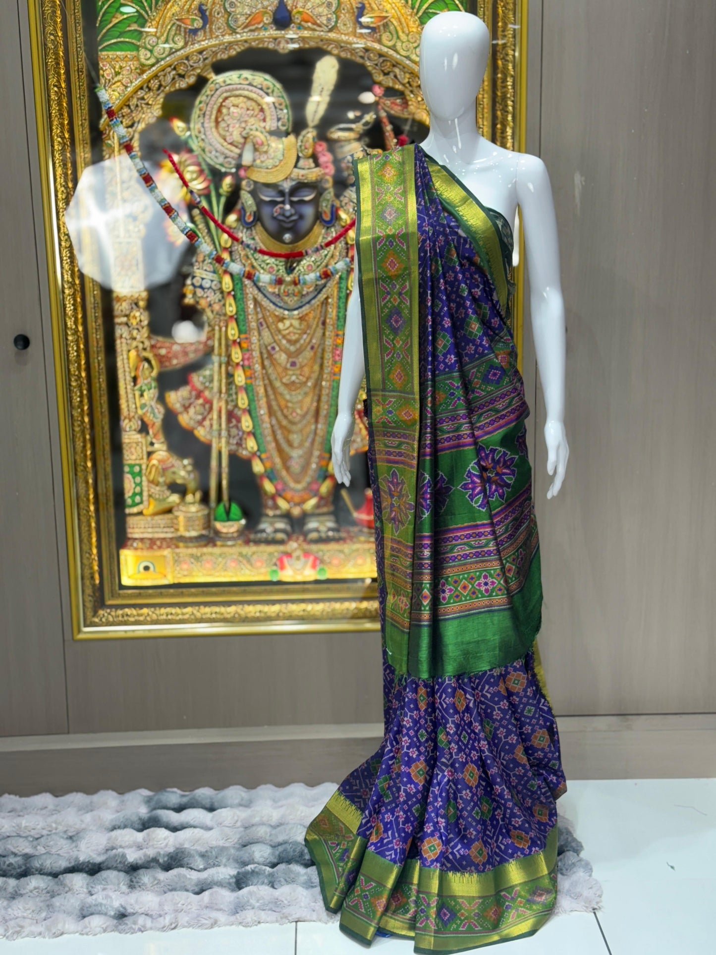 Manekchow Design Surati Patola Super Hit Collection