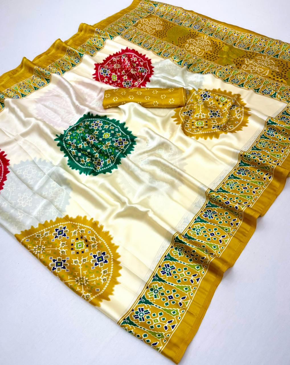 Elegant Crepe Gaji Modal Silk Printed Saree